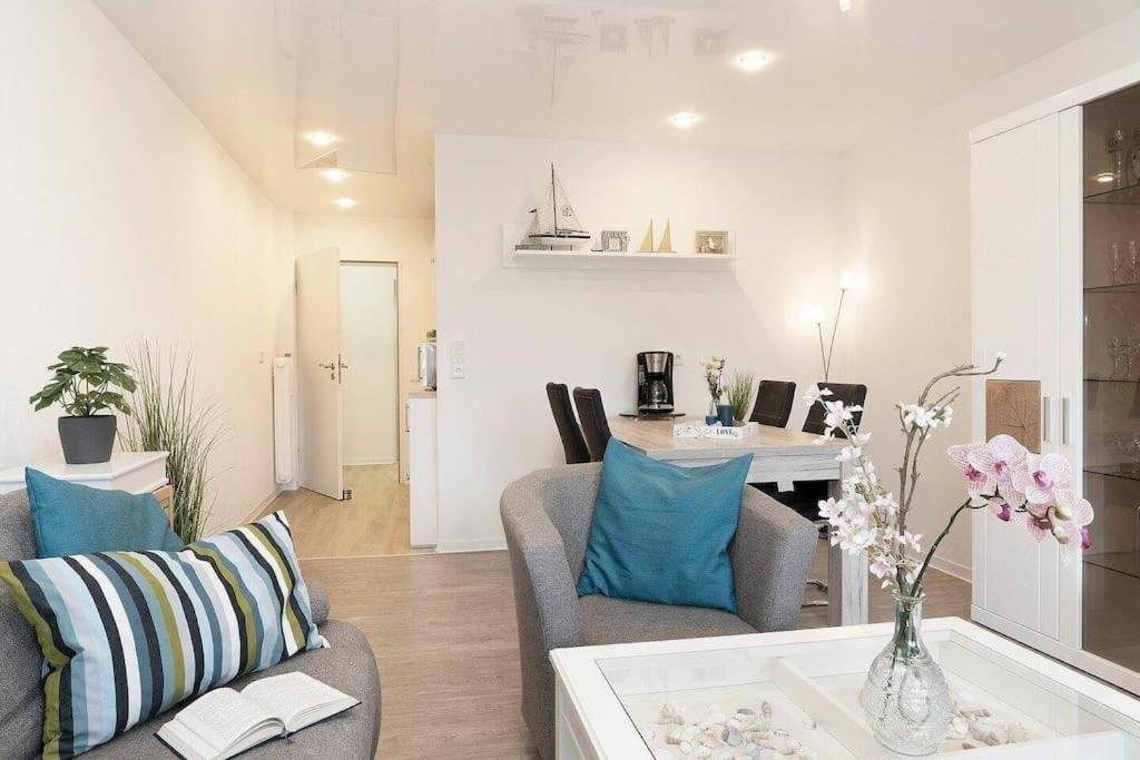 Moderne Ferienwohnung Groemitz Mit Garten/Terrasse Εξωτερικό φωτογραφία